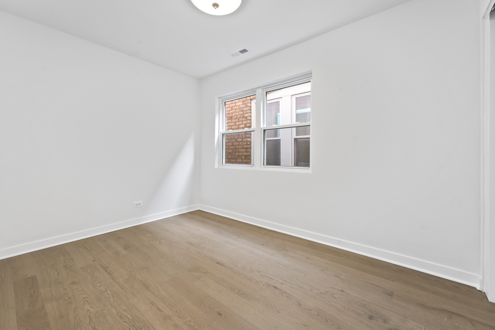 7234 N Hamilton Avenue, Chicago, IL 60645