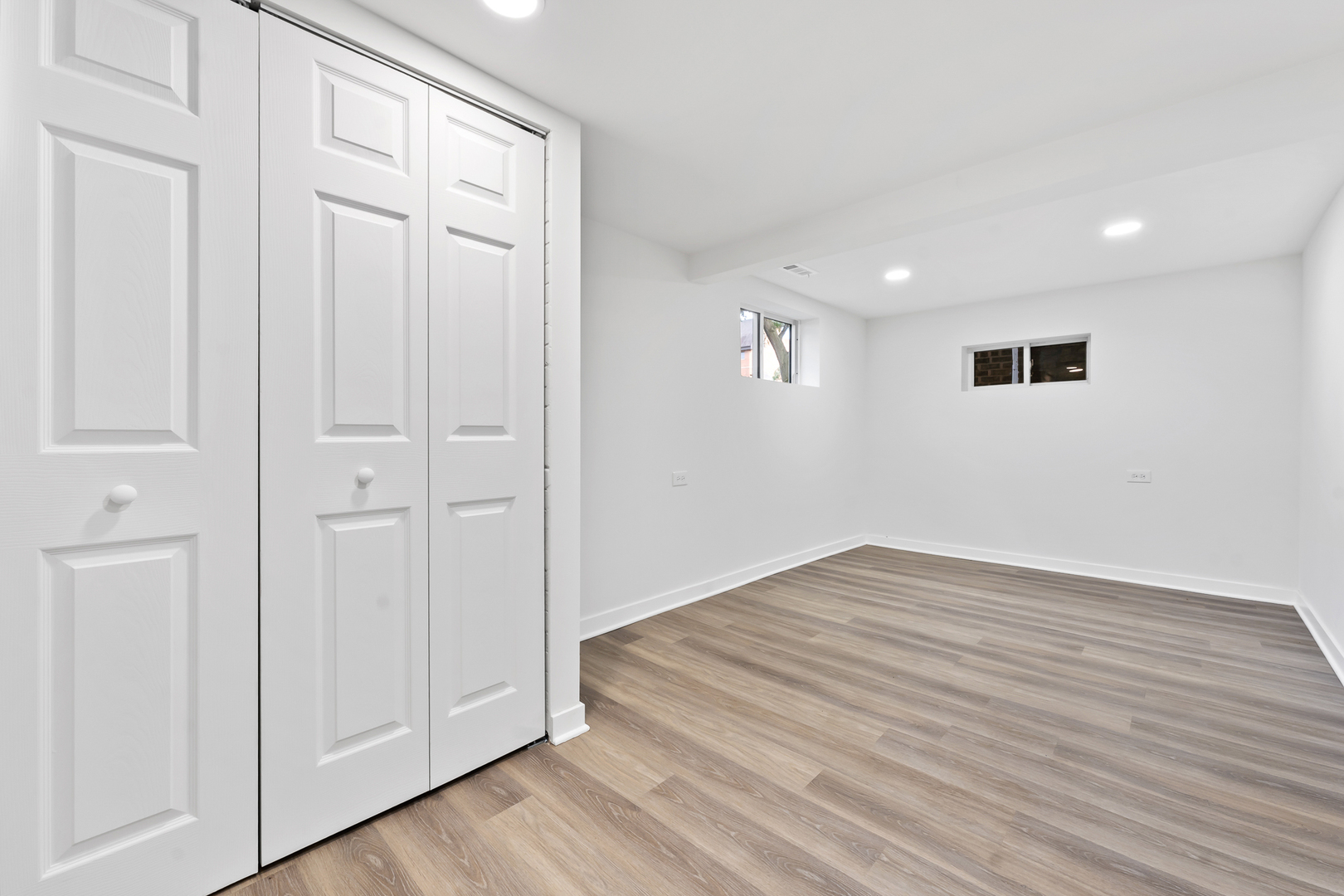 7234 N Hamilton Avenue, Chicago, IL 60645