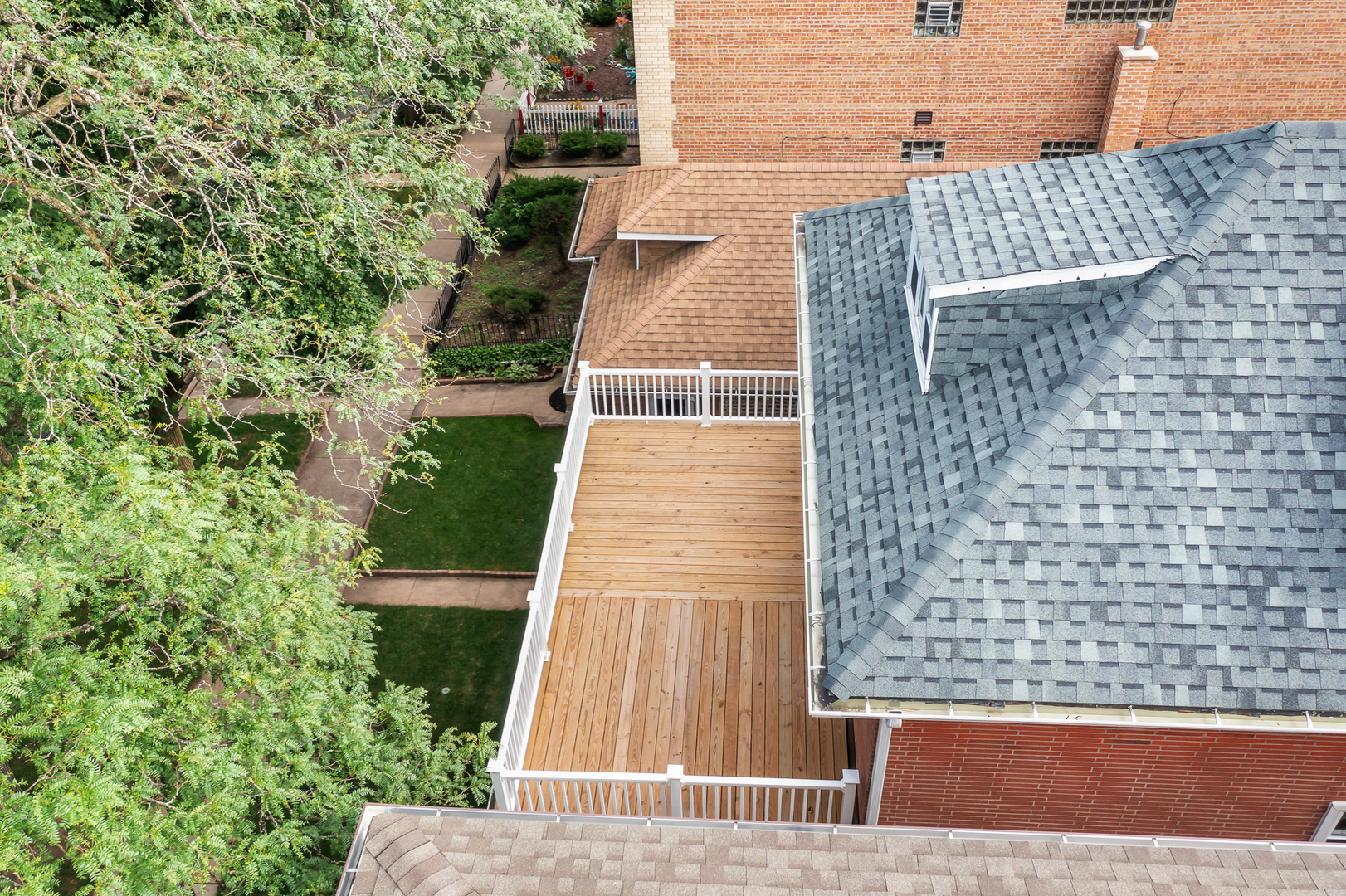 7234 N Hamilton Avenue, Chicago, IL 60645