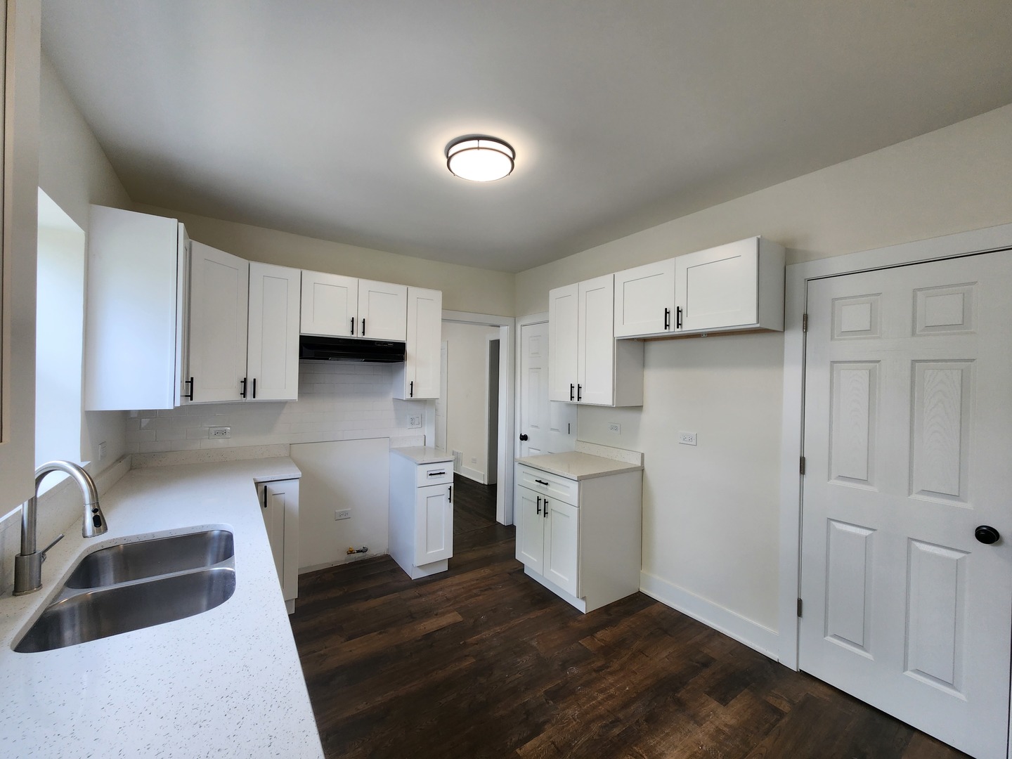 12416 S Carpenter Street, Calumet Park, IL 60827