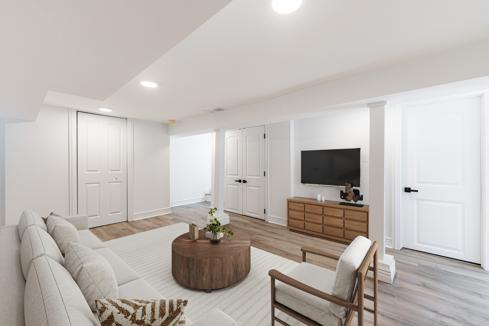 4134 W Roscoe Street, Chicago, IL 60641