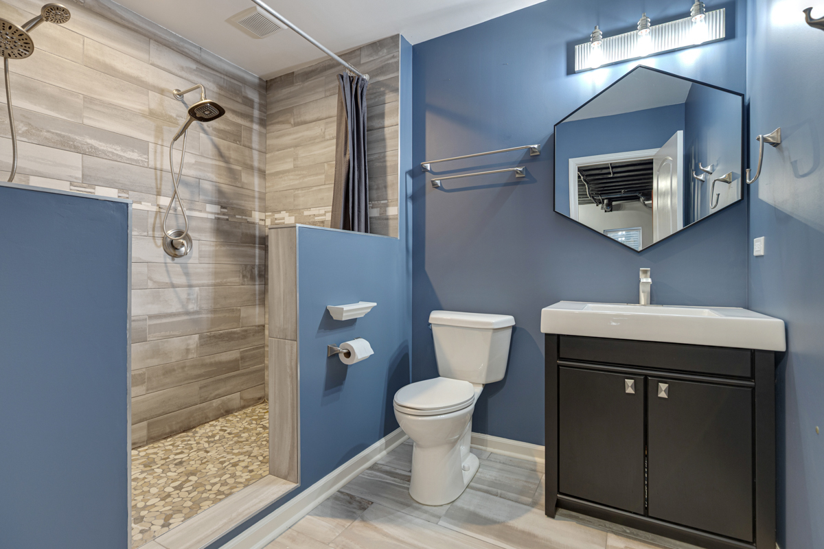 8839 Indiana Harbor Drive, Frankfort, IL 60423