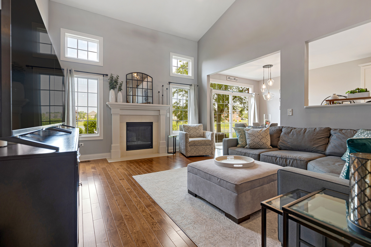 8839 Indiana Harbor Drive, Frankfort, IL 60423