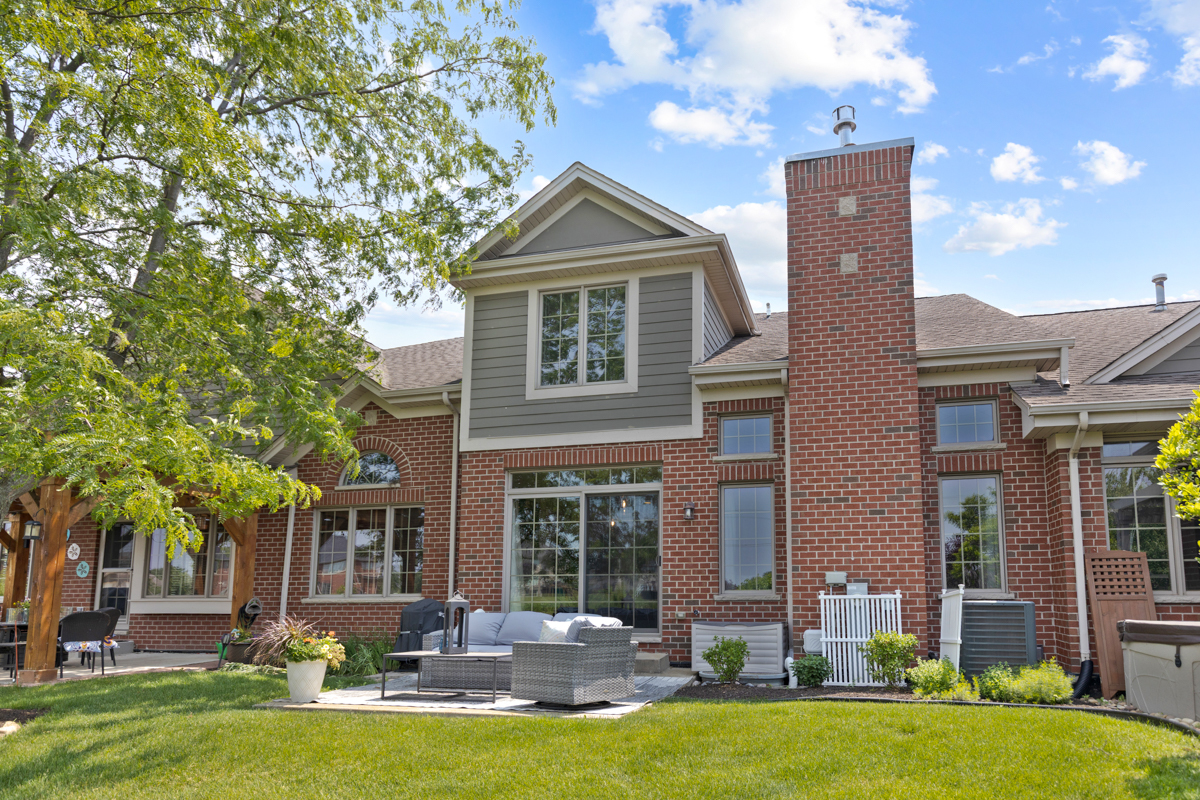 8839 Indiana Harbor Drive, Frankfort, IL 60423