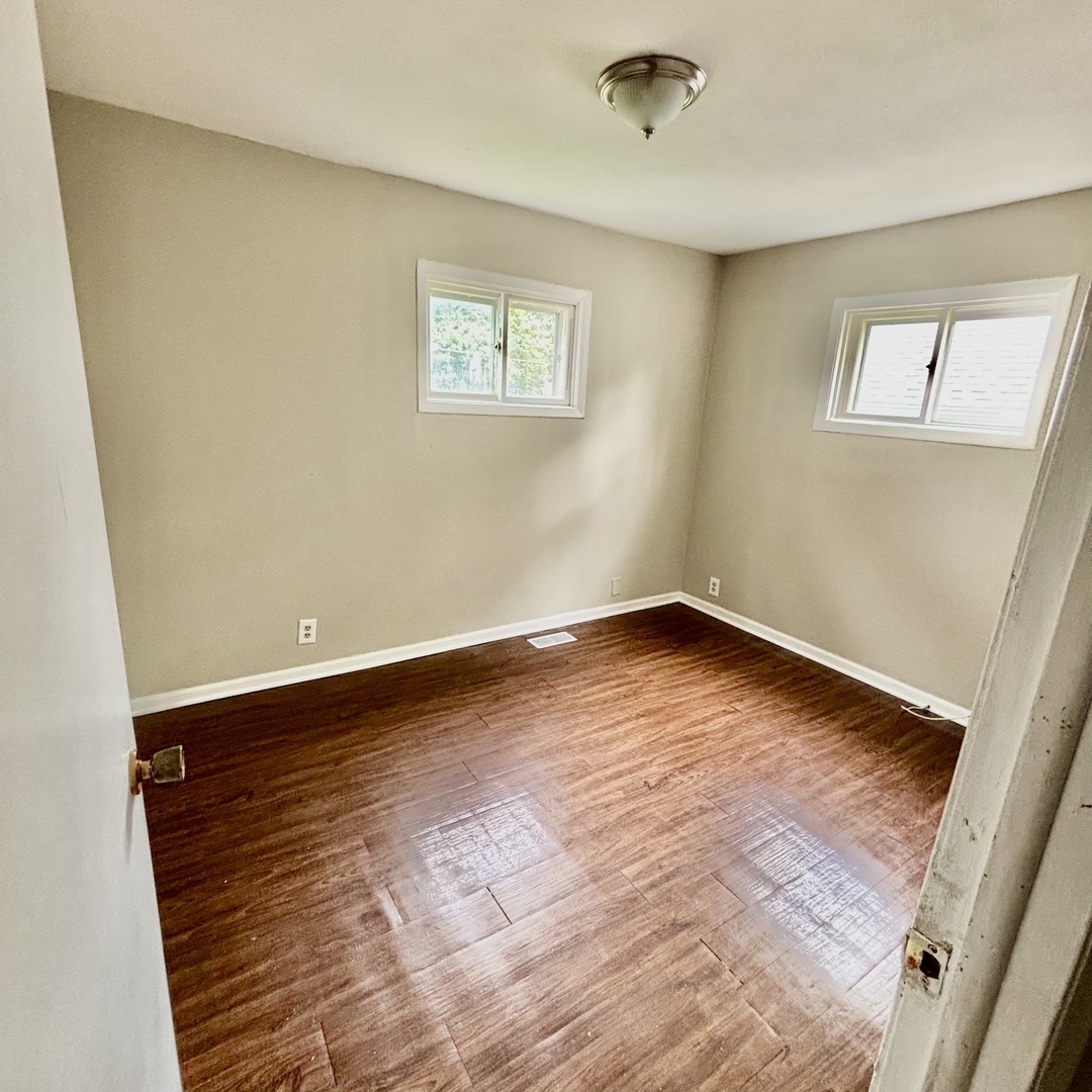 304 Powell Avenue, Waukegan, IL 60085