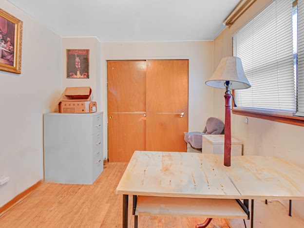 9521 S La Salle Street, Chicago, IL 60628