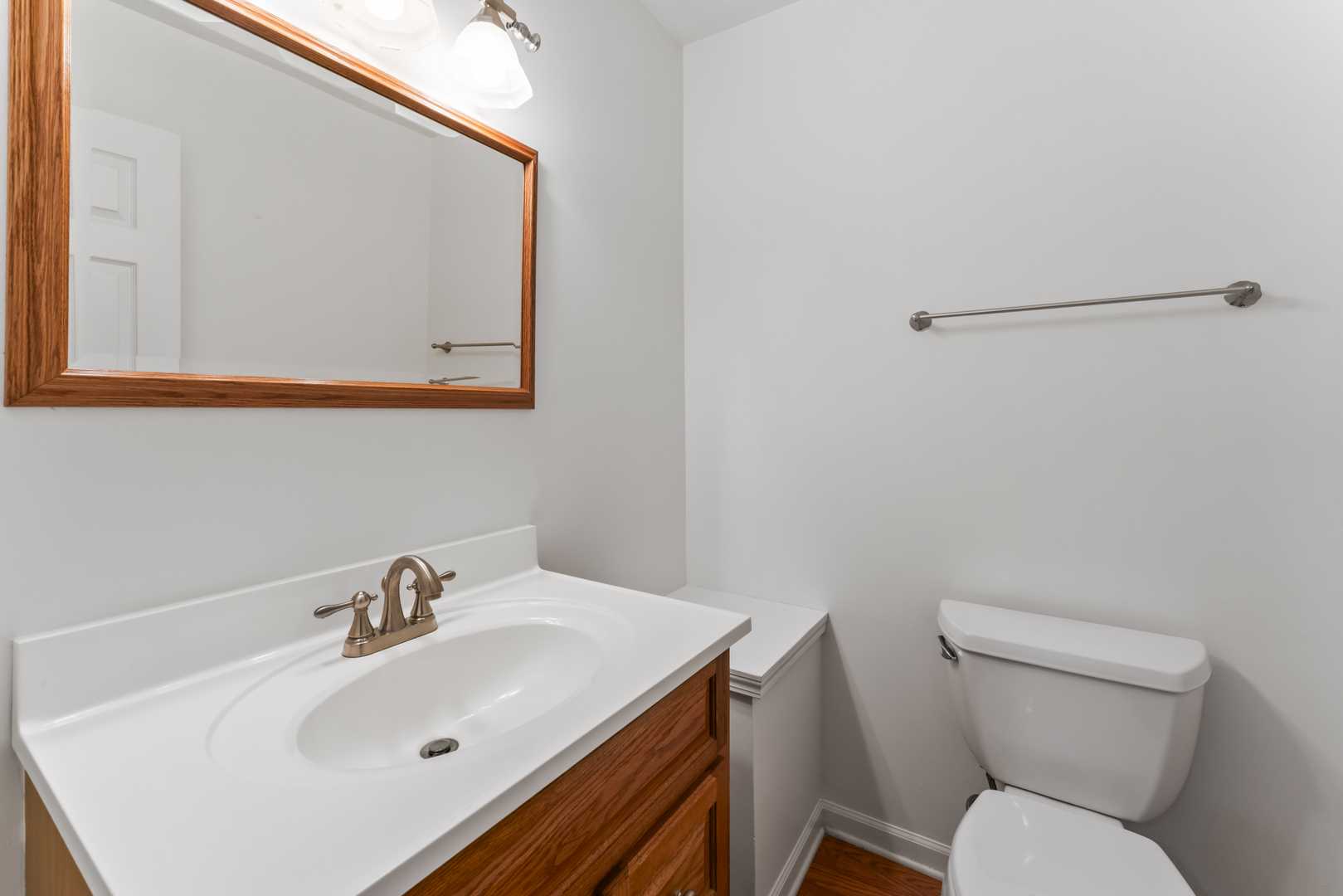 4950 Rochester Drive, Hoffman Estates, IL 60010