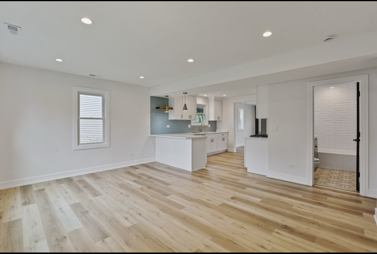 9705 Oak Park Avenue, Oak Lawn, IL 60453