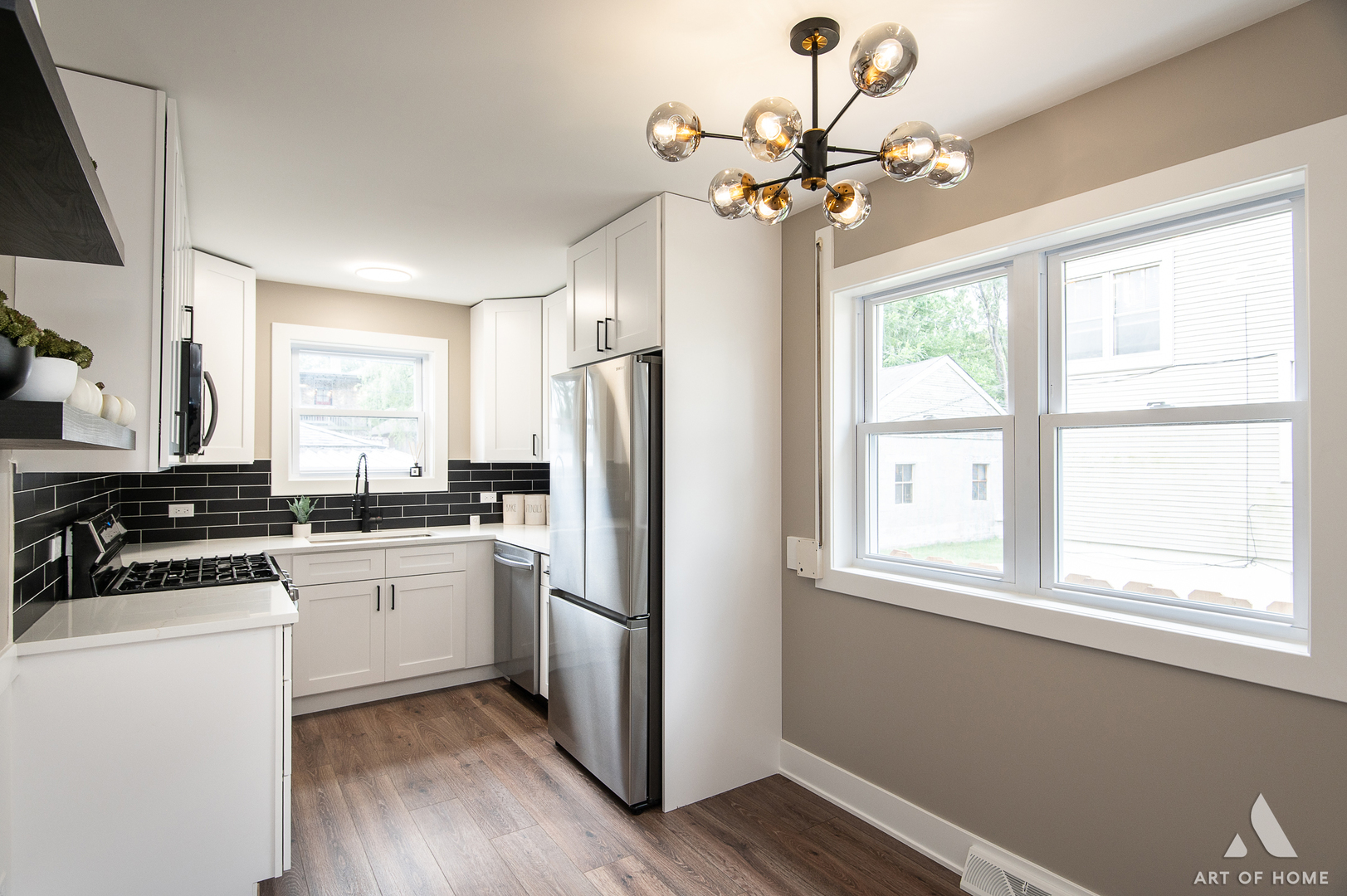 8805 S Union Avenue, Chicago, IL 60620