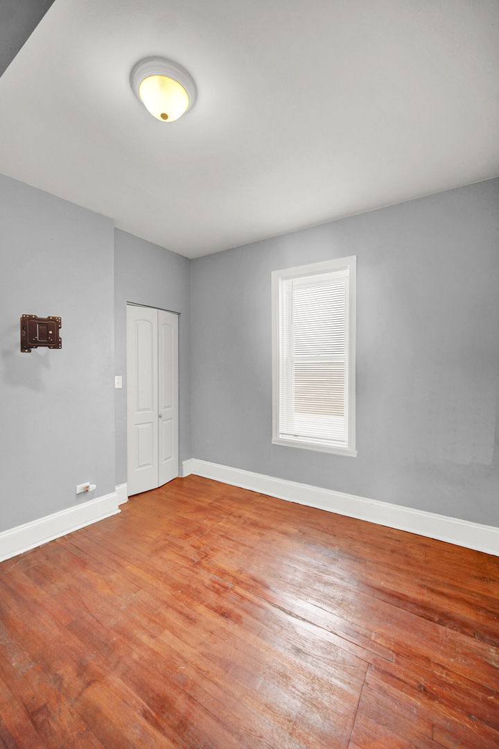 1 E 114TH Street, Chicago, IL 60628