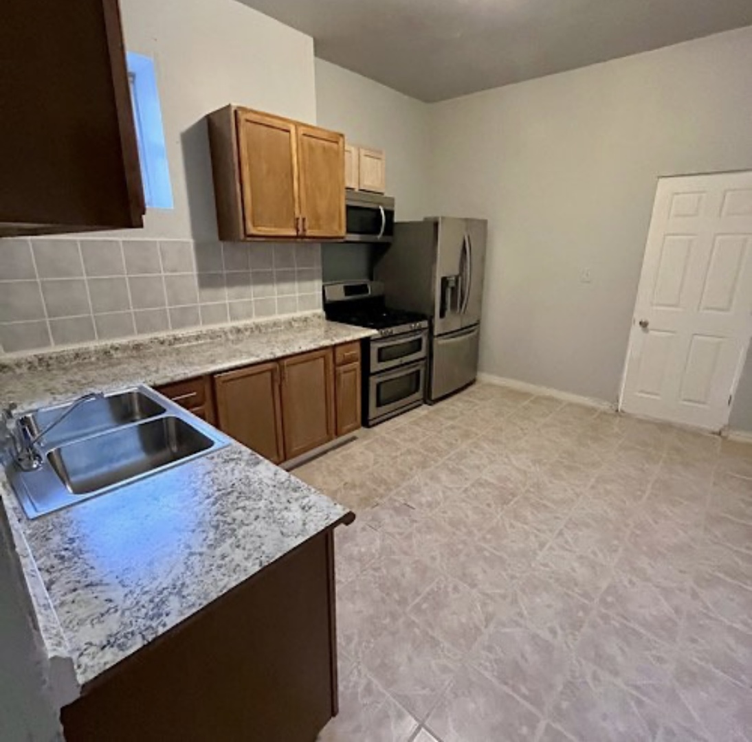 4039 W Wilcox Street #2, Chicago, IL 60624