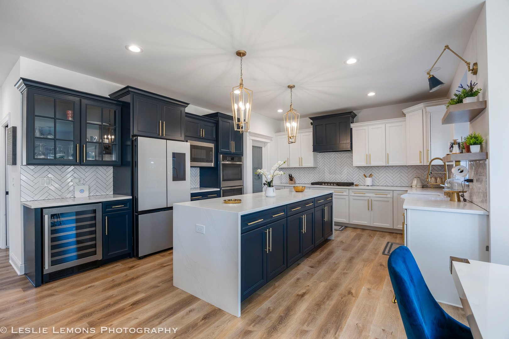 315 White Pines Lane, Oswego, IL 60543