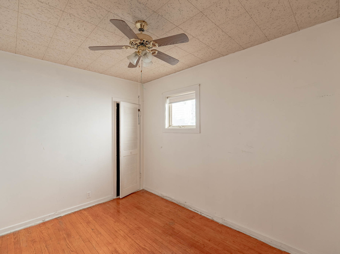 2435 N Monticello Avenue, Chicago, IL 60647