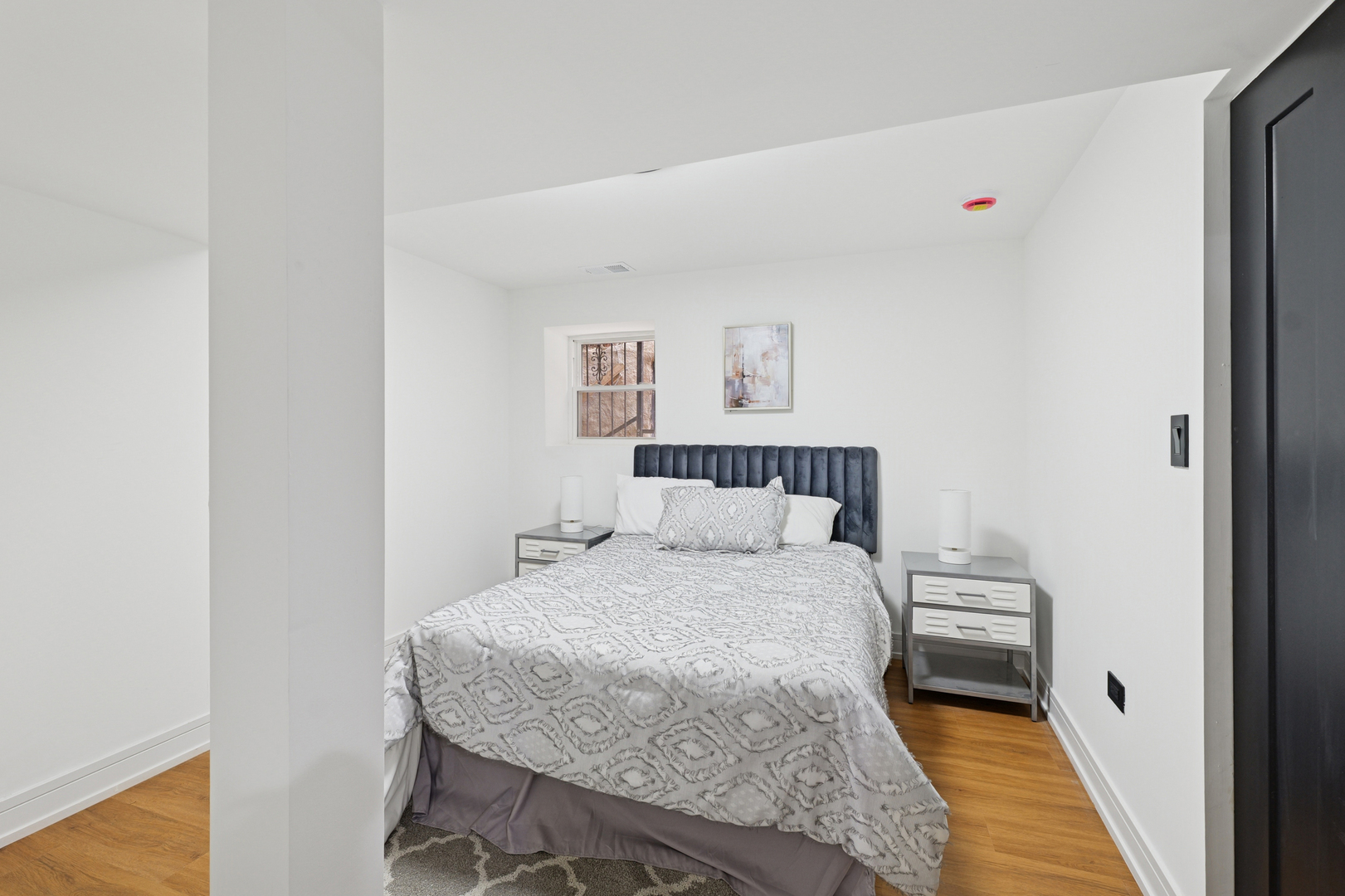 6430 S Eberhart Avenue, Chicago, IL 60637