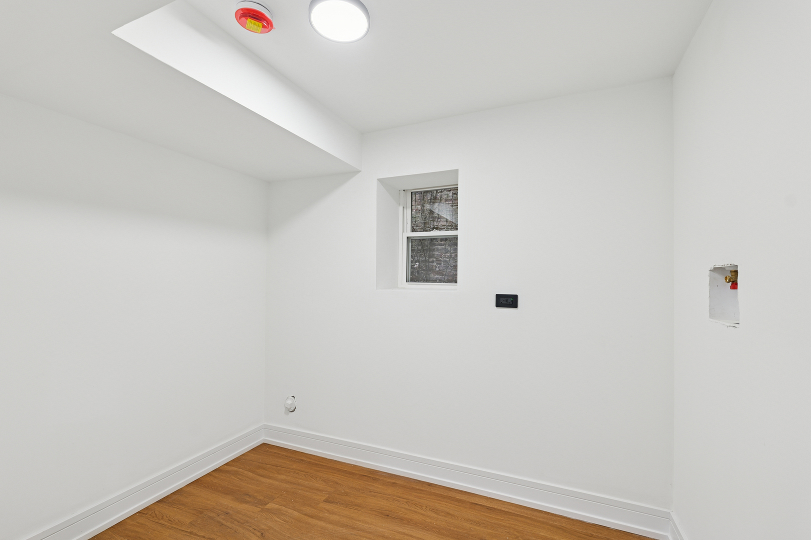 6430 S Eberhart Avenue, Chicago, IL 60637