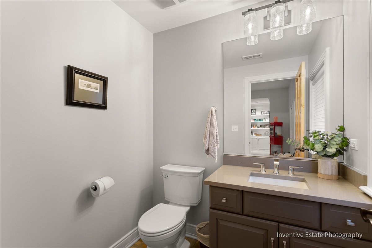 626 S BODIN Street, Hinsdale, IL 60521