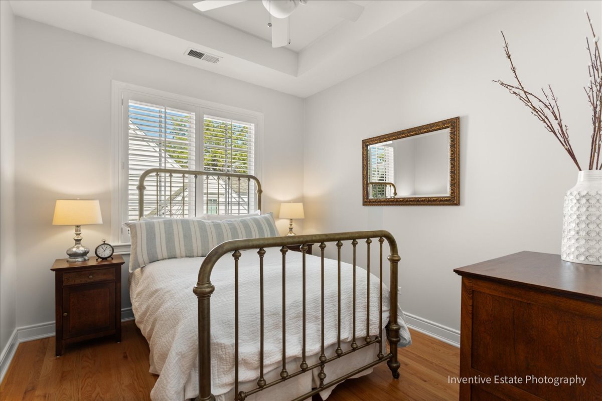 626 S BODIN Street, Hinsdale, IL 60521