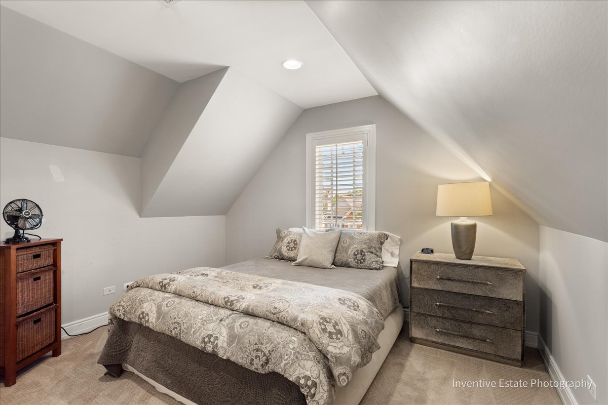 626 S BODIN Street, Hinsdale, IL 60521