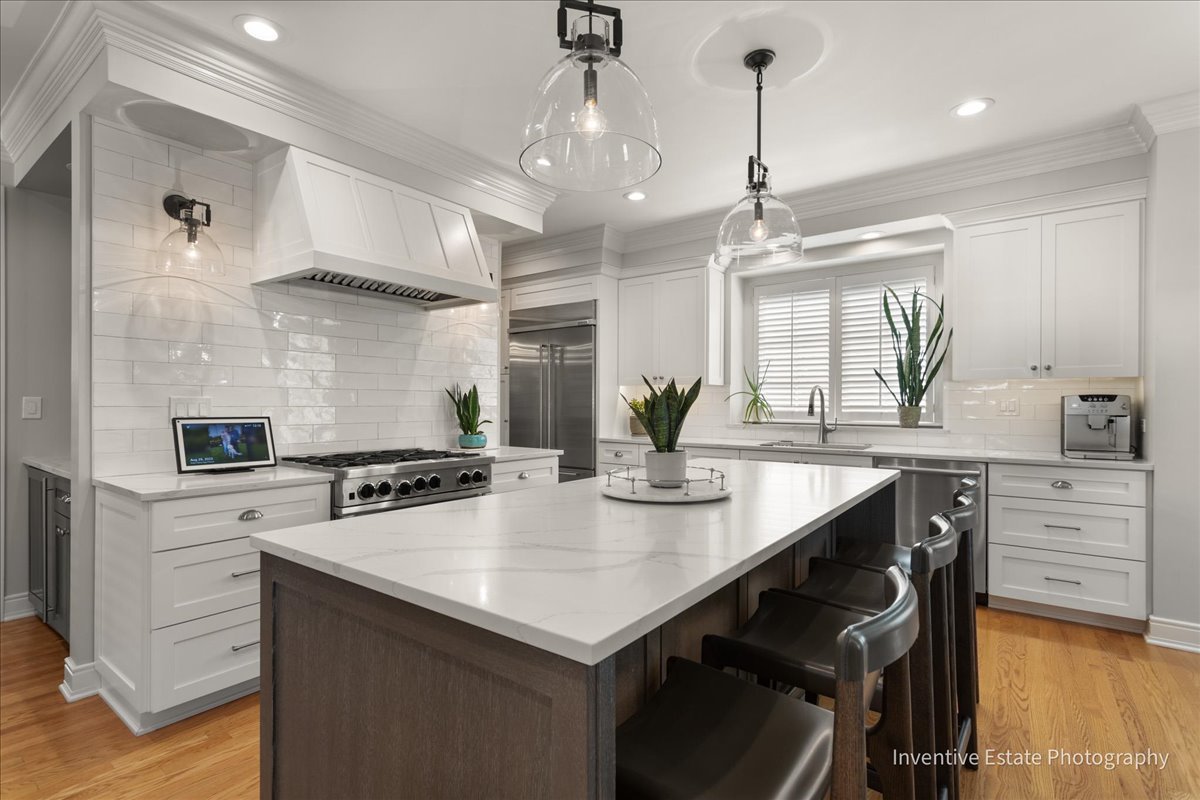 626 S BODIN Street, Hinsdale, IL 60521