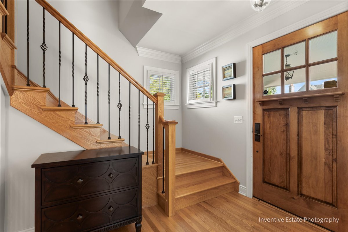 626 S BODIN Street, Hinsdale, IL 60521