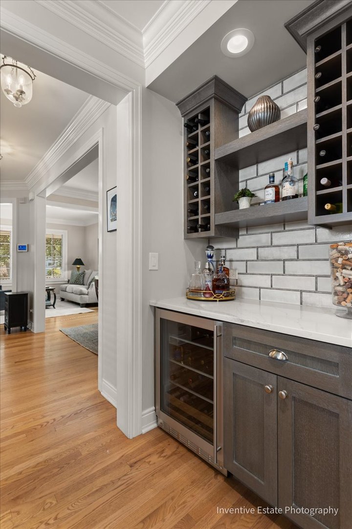 626 S BODIN Street, Hinsdale, IL 60521