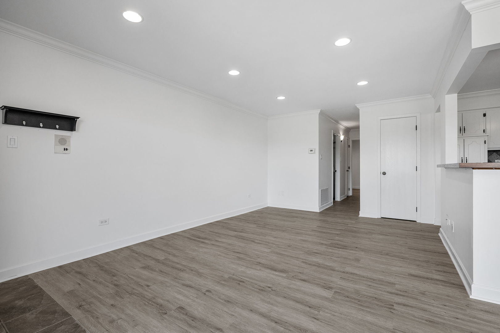 9750 Ravinia Lane #303, Orland Park, IL 60462