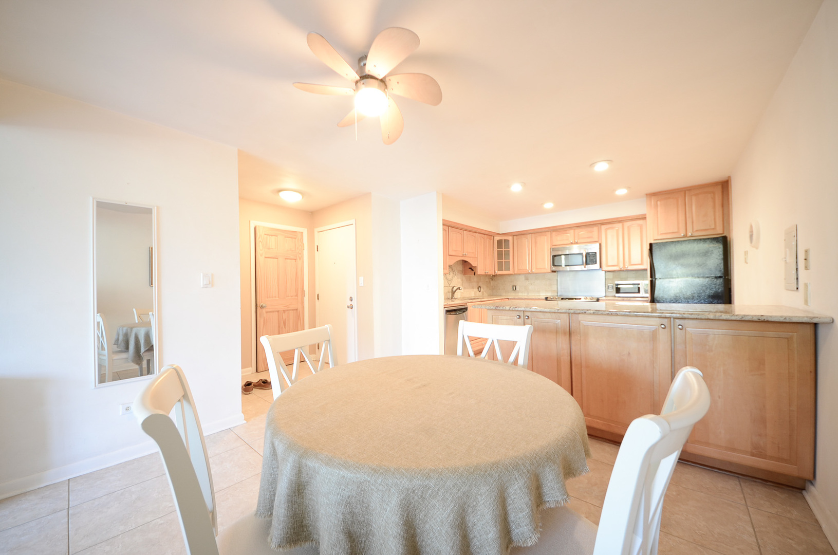 2033 Sherman Avenue #403, Evanston, IL 60201