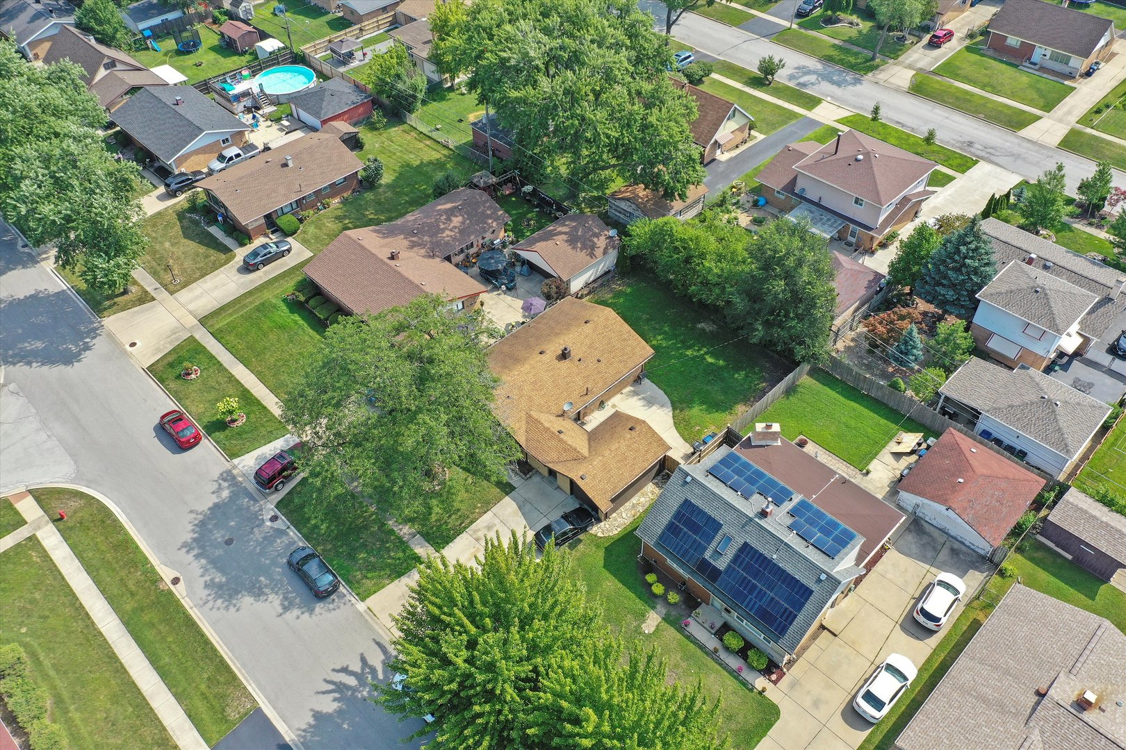 9201 Willow Lane, Bridgeview, IL 60455