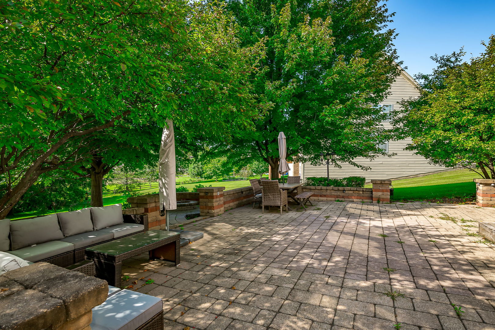 650 W Old Lake Street, Bartlett, IL 60103