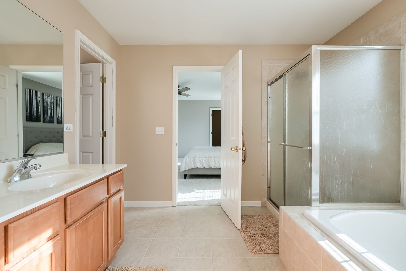 650 W Old Lake Street, Bartlett, IL 60103