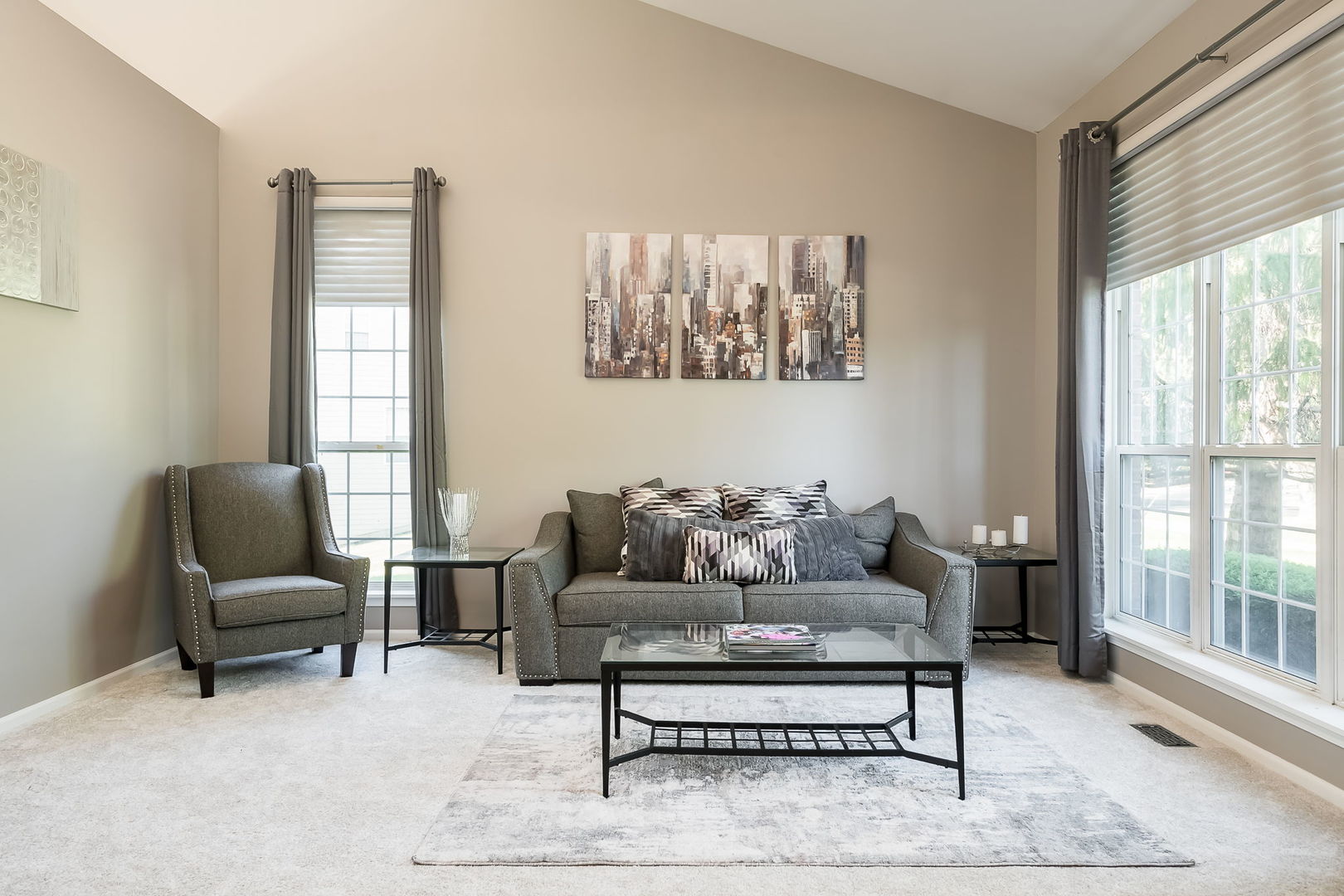 650 W Old Lake Street, Bartlett, IL 60103