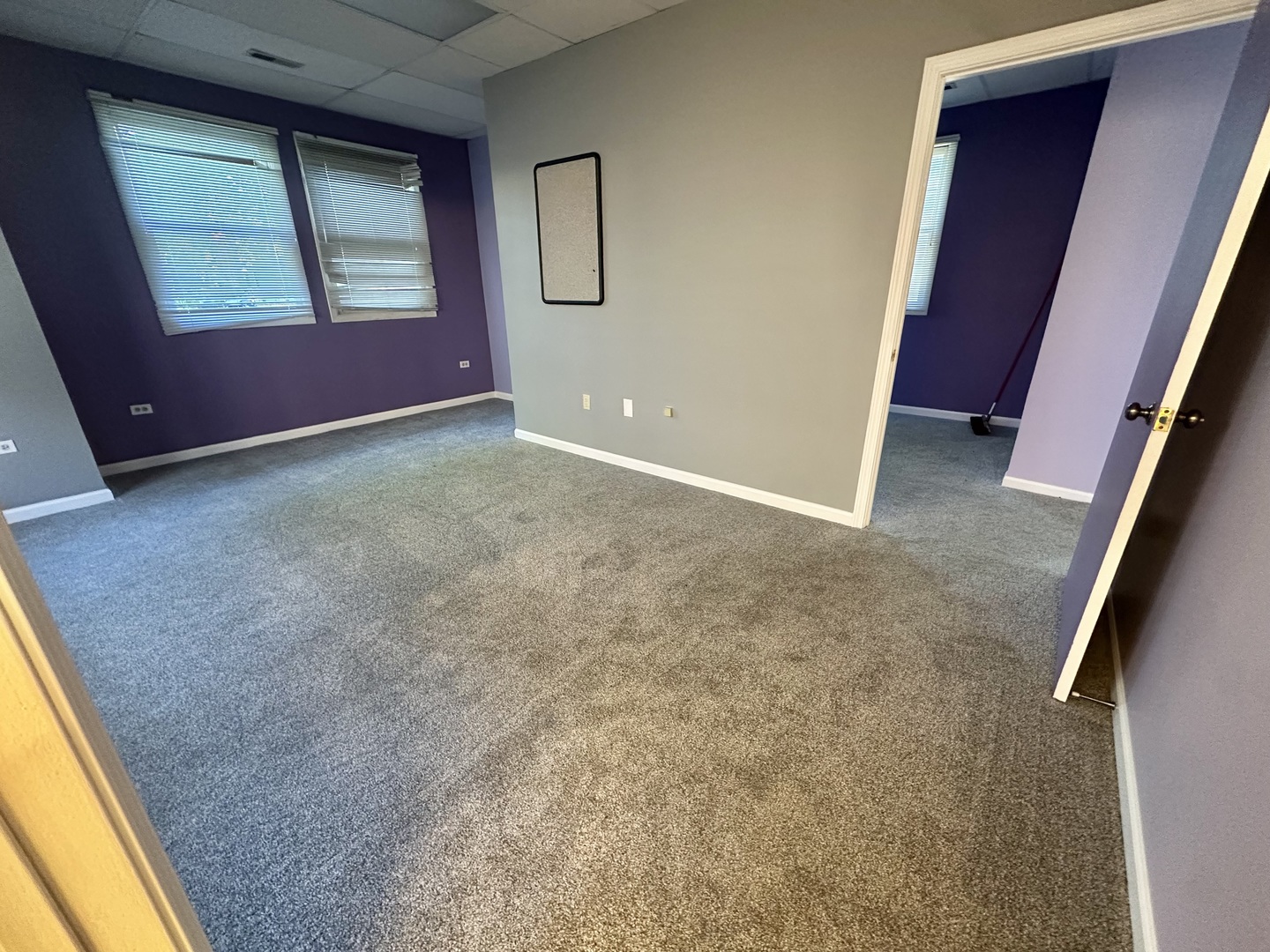 14 Crescent Street, Elgin, IL 60123