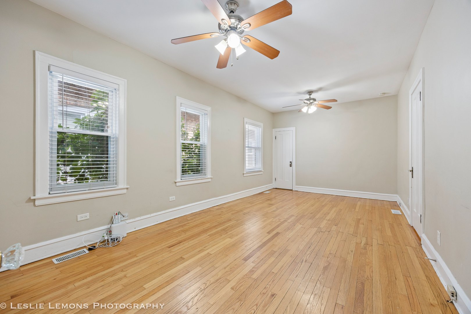 1221 Hayes Avenue, Oak Park, IL 60302