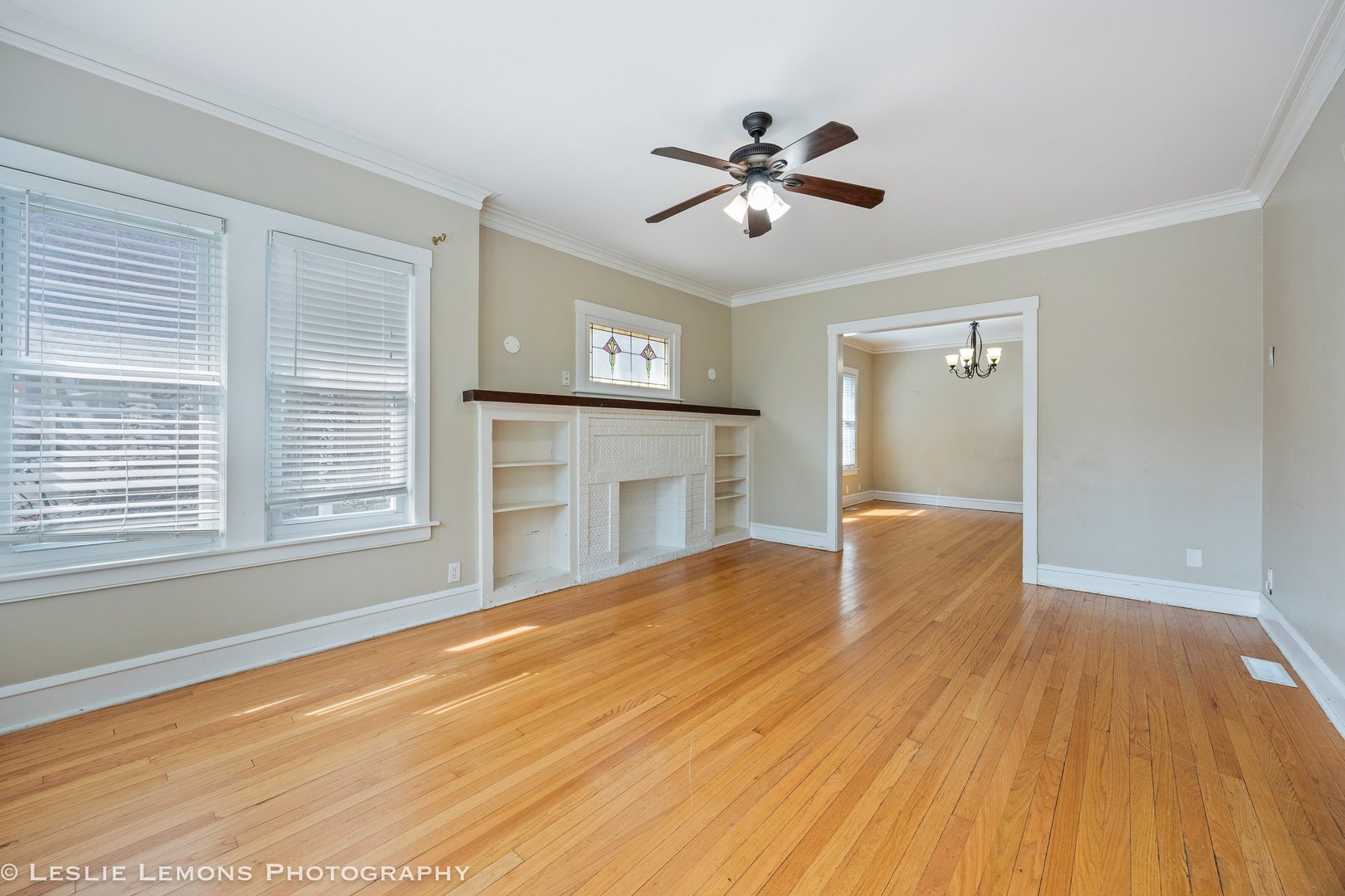 1221 Hayes Avenue, Oak Park, IL 60302