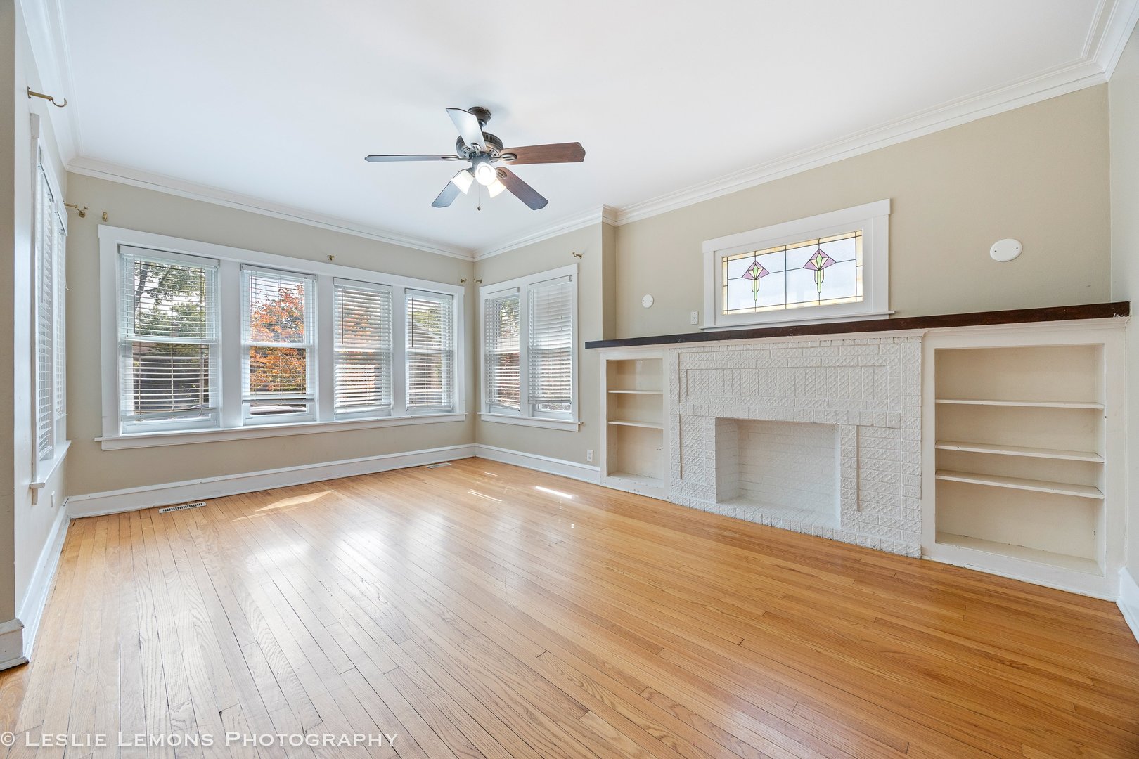 1221 Hayes Avenue, Oak Park, IL 60302