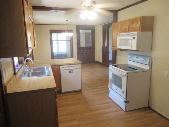 202 E Park Street, Harvard, IL 60033