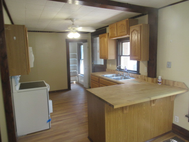 202 E Park Street, Harvard, IL 60033