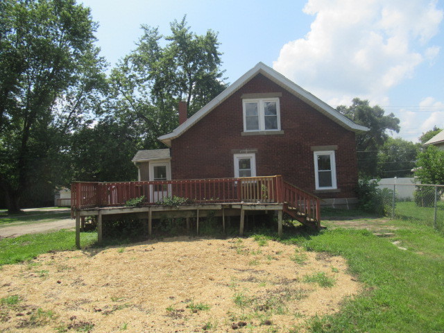 202 E Park Street, Harvard, IL 60033