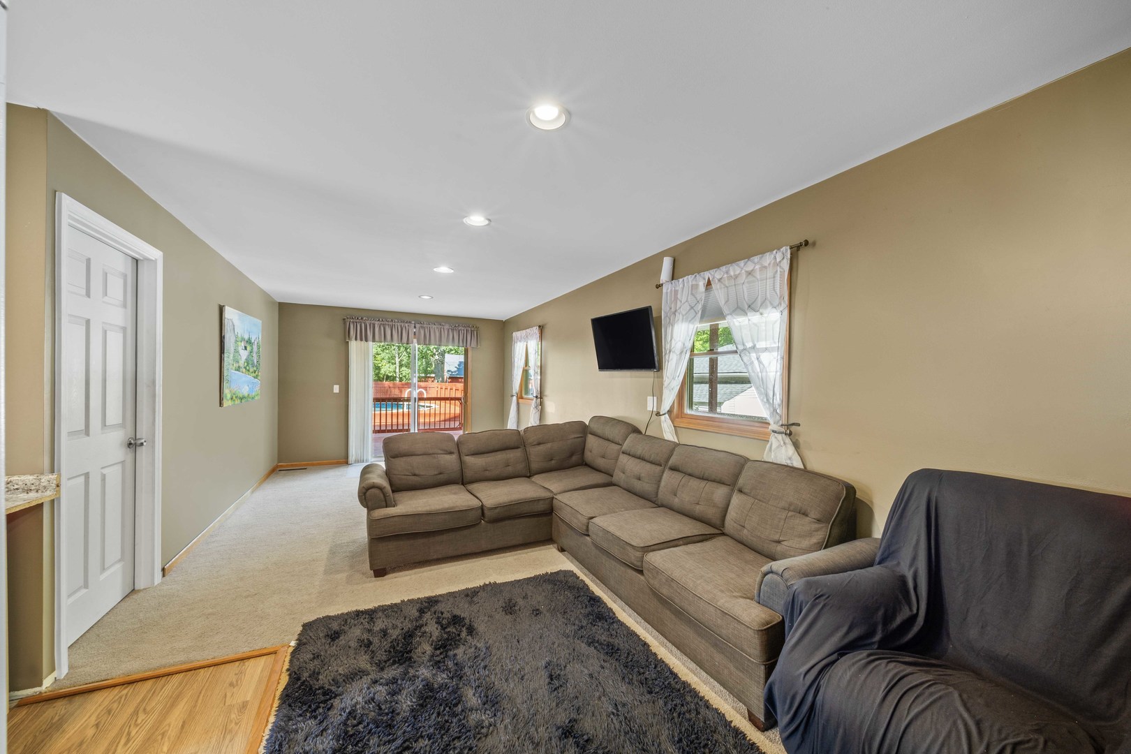 2404 13th Street, Winthrop Harbor, IL 60096