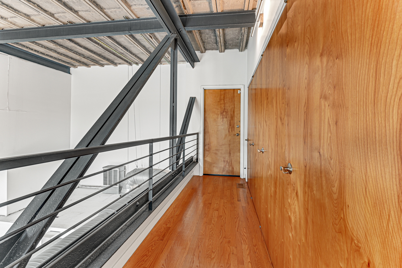 6300 S Woodlawn Street #305, Chicago, IL 60637