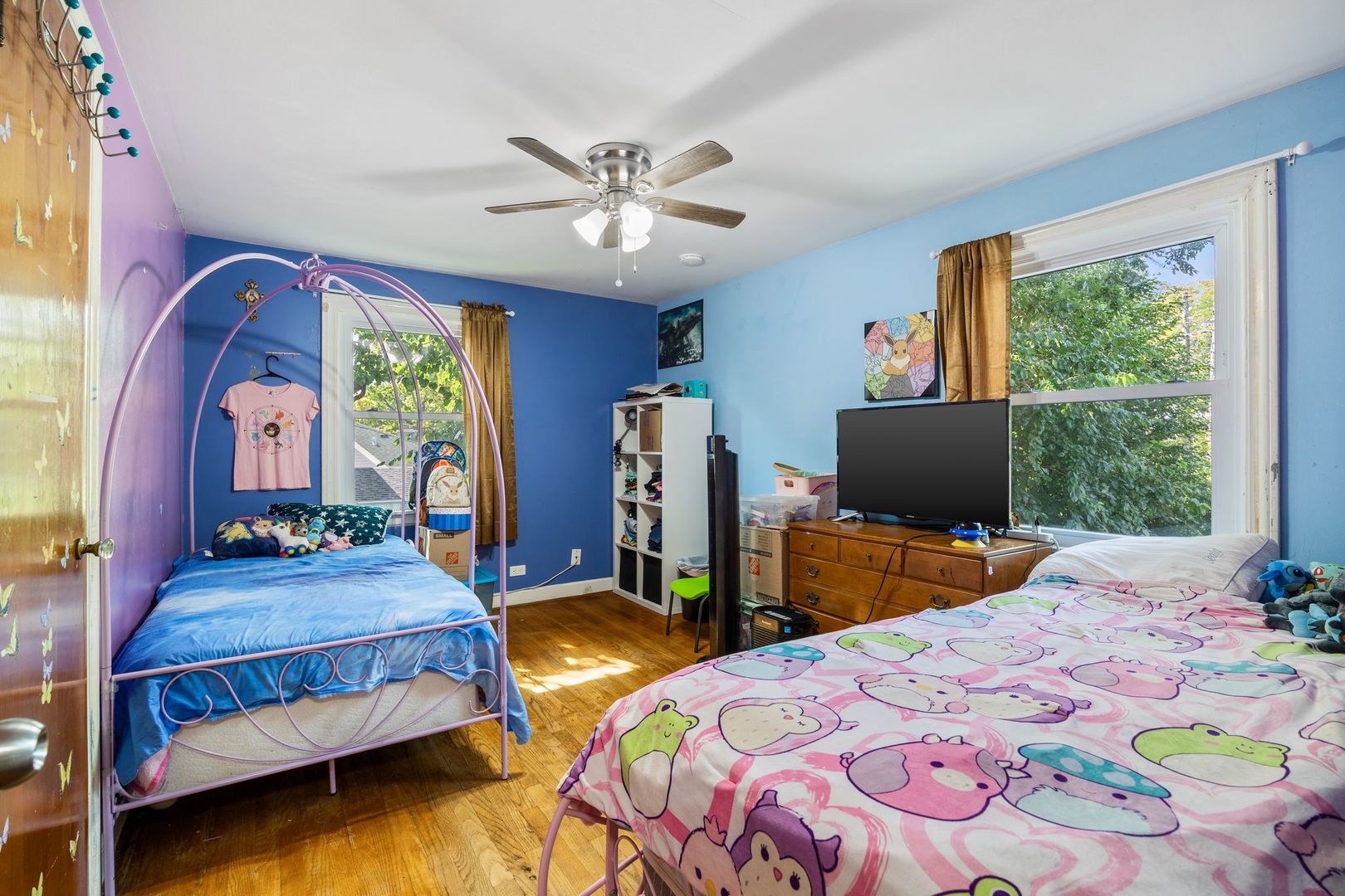 2336 S 11th Avenue, Broadview, IL 60155