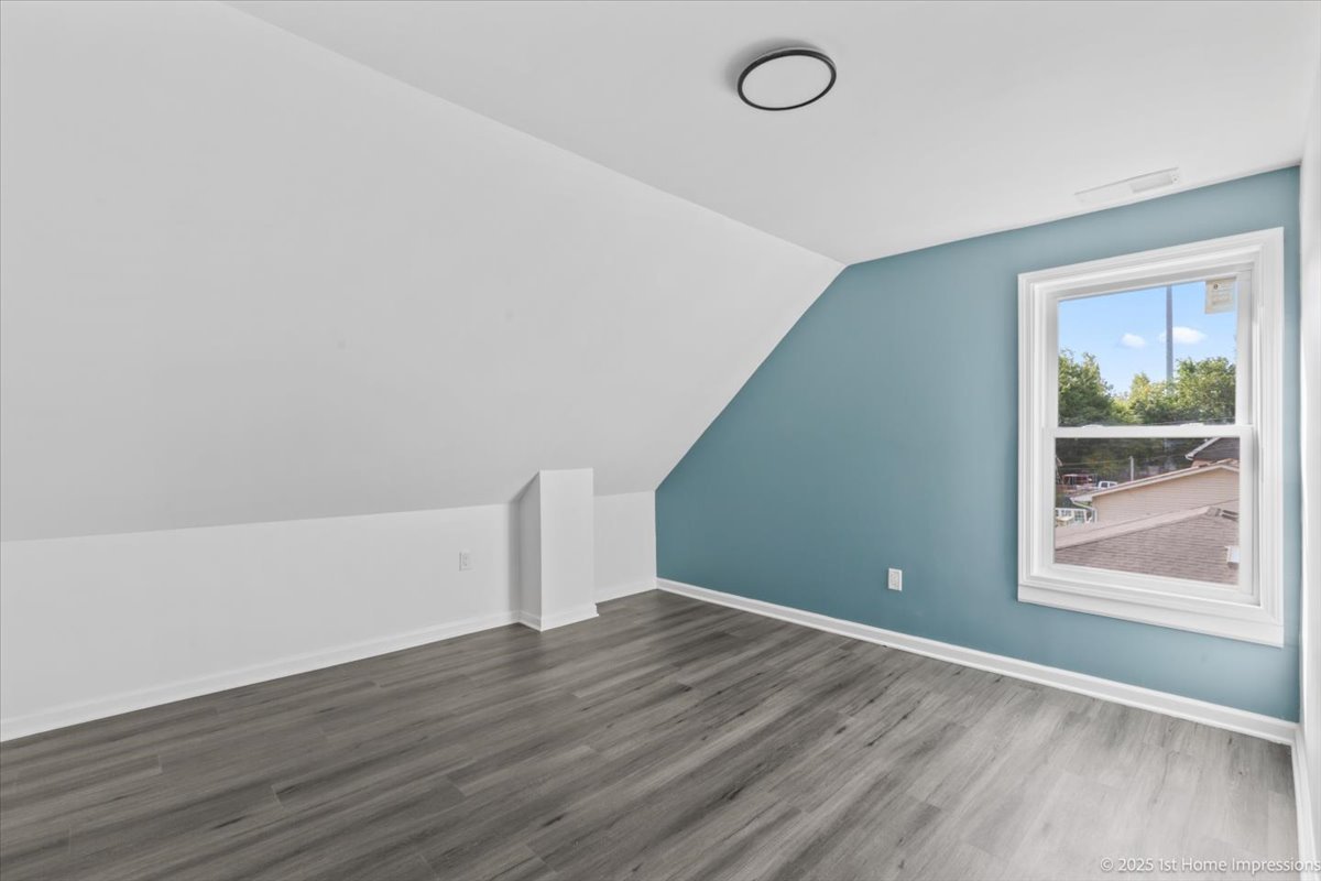 2745 Desplaines Street, Blue Island, IL 60406