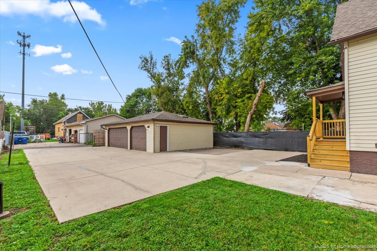 2745 Desplaines Street, Blue Island, IL 60406