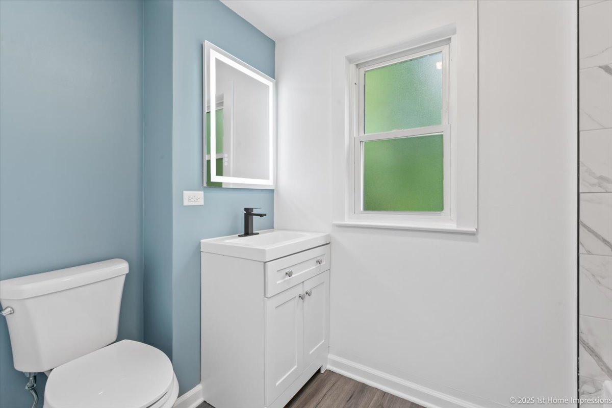 2745 Desplaines Street, Blue Island, IL 60406