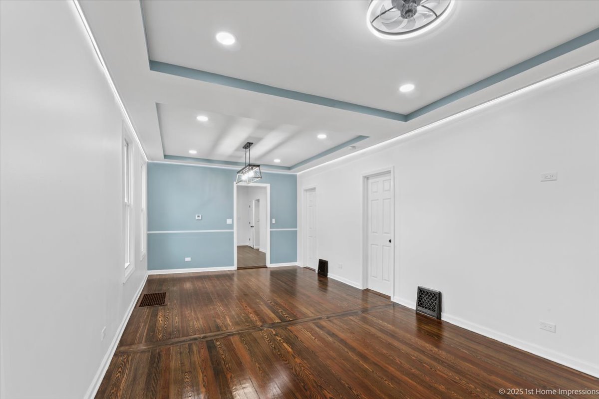 2745 Desplaines Street, Blue Island, IL 60406