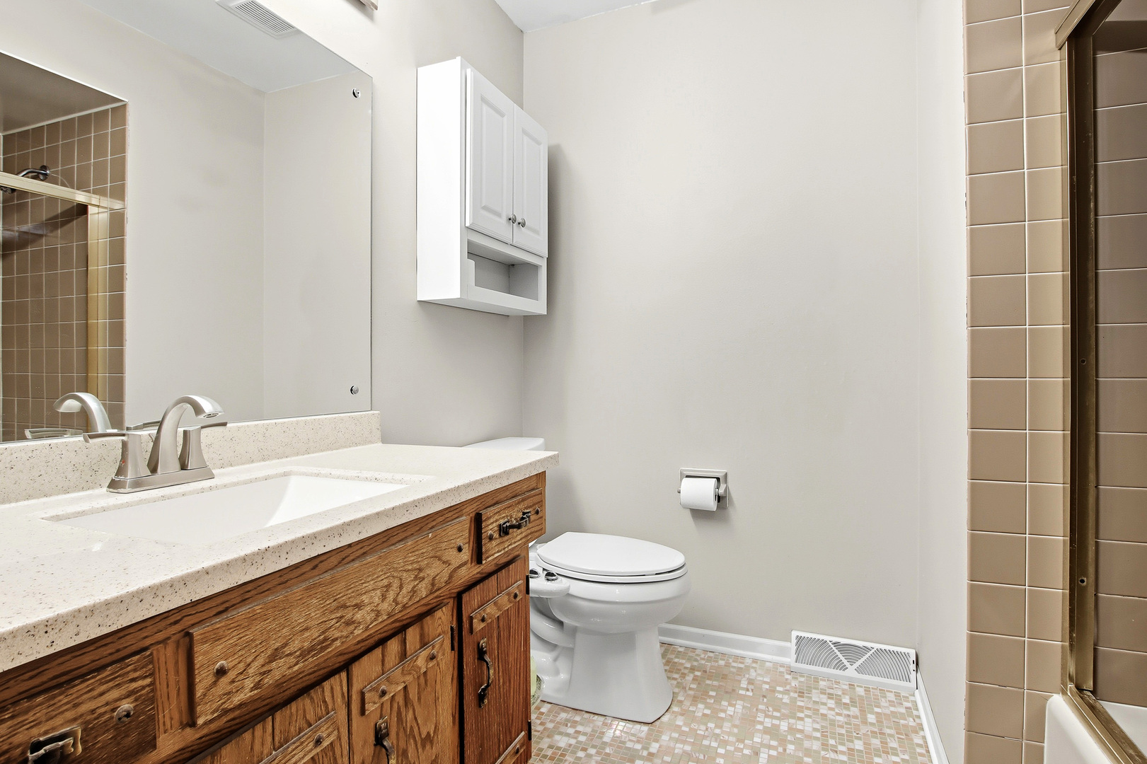 6017 68th Street, Kenosha, WI 53142