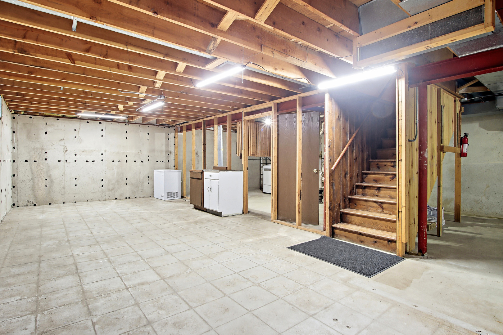 6017 68th Street, Kenosha, WI 53142