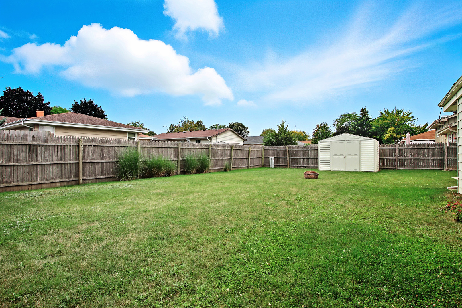 6017 68th Street, Kenosha, WI 53142