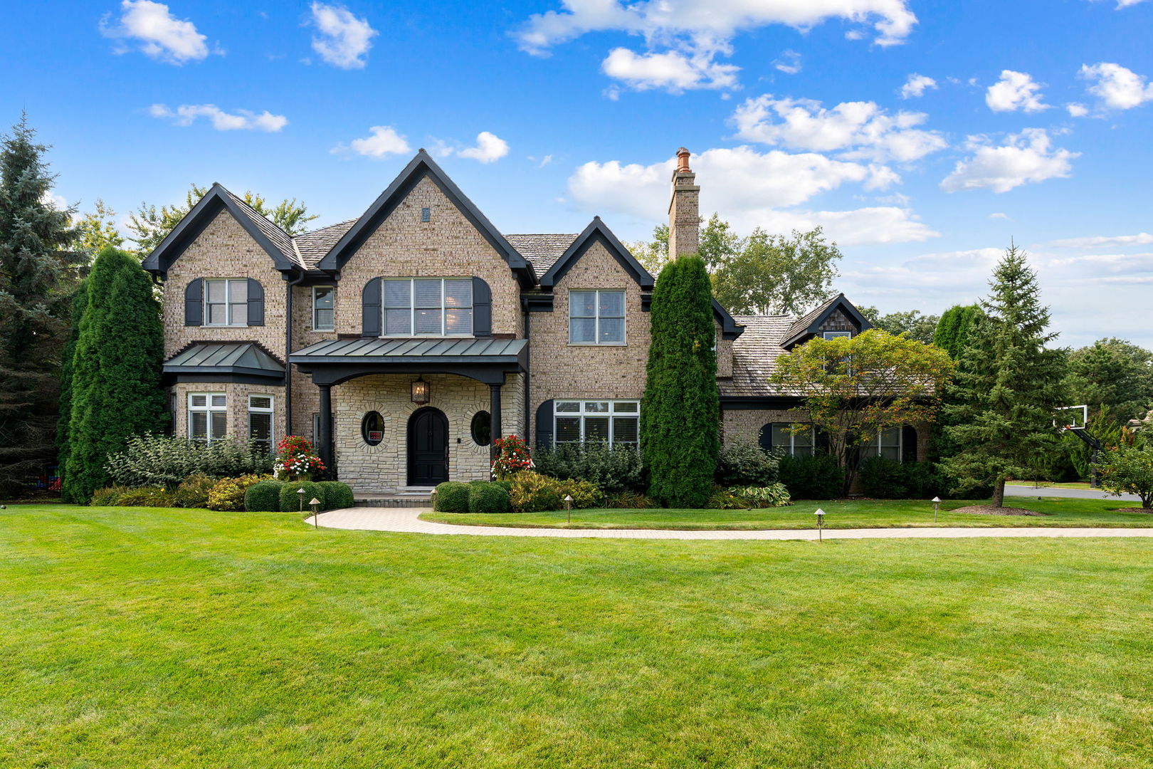 950 Gage Lane, Lake Forest, IL 60045
