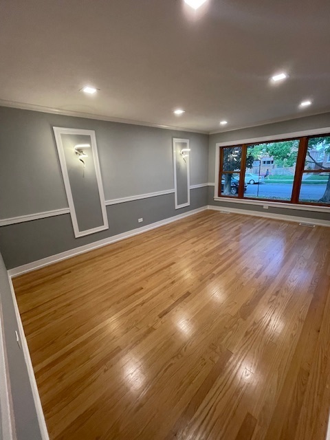 5300 N Mulligan Avenue, Chicago, IL 60630